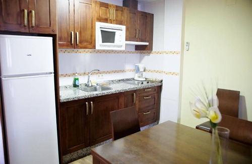 Guevejar House | Holiday house Güevéjar for 1 - 8 persons with 4 bedrooms - Row house