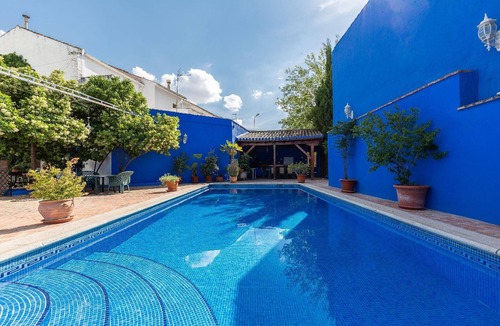 Illora House | Holiday house Illora for 1 - 14 persons with 6 bedrooms - Holiday home