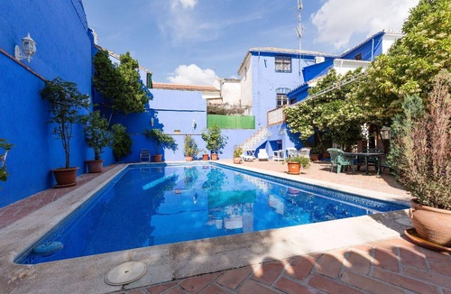 Illora House | Holiday house Illora for 1 - 14 persons with 6 bedrooms - Holiday home