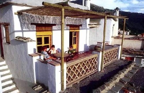 Bubion Apartment | Holiday rental with fantastic views In National Park of Sierra Nevada, Alpujarras, Granada