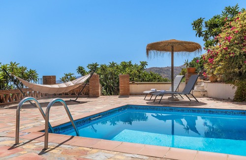 Otivar House | Home "Cortijo La Alberquilla" with Mountain View, Sea View, Pool, Wi-Fi, Terrace & Garden
