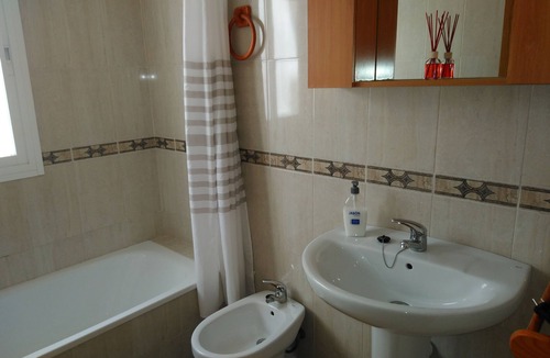 Las Gabias Apartment | Home & Holidays Las Gabias