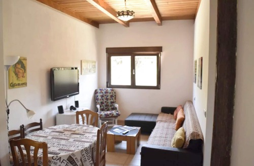 Ambroz Apartment | Homerez - Ambroz apt with pool