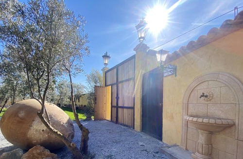Baza Villa | Homerez - Big villa for 14 ppl. with swimming-pool, garden and terrace at Baza