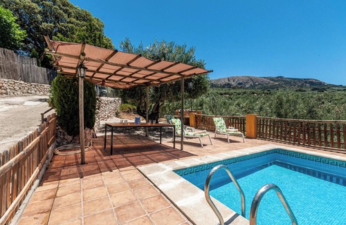 Montefrio House | Homerez - Charming House in Montefrío with Private Pool