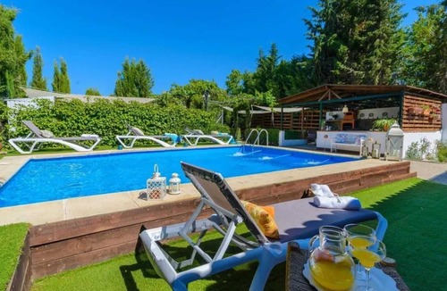 Chimeneas Villa | Homerez - Grand Villa in Chimeneas, private pool