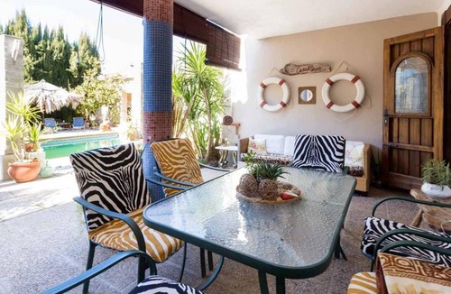 Padul Villa | Homerez - Villa for 12 ppl. with swimming-pool, garden and terrace at Padul