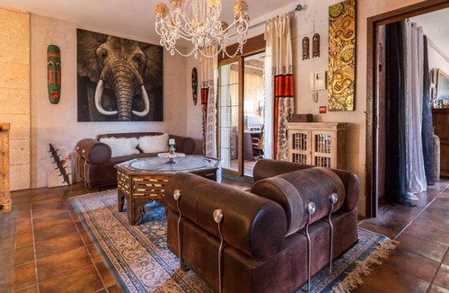 Padul Villa | Homerez - Villa for 12 ppl. with swimming-pool, garden and terrace at Padul