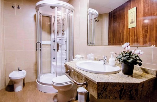 Peligros Hotel | Hospedium Hotel Blu Fonseca