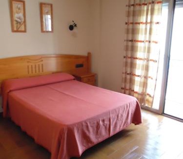 Alhama de Granada House | Hostal Ana