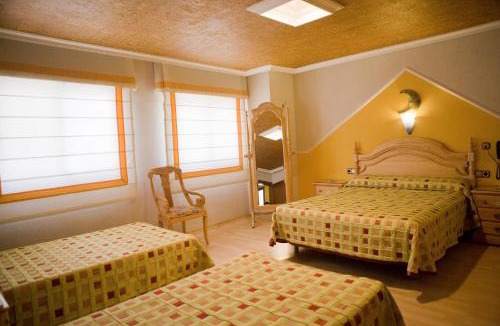 Motril House | Hostal la Campana