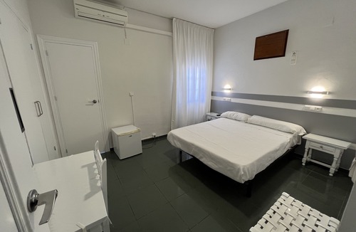 Baza Hostel | Hostal Venta del Sol