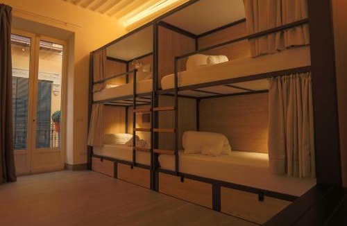 Granada City Center Hostel | Hostel Nüt