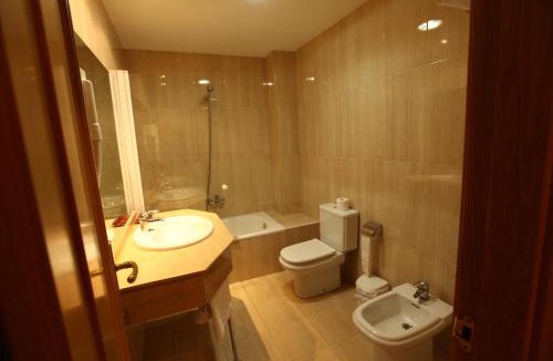 Baza Hotel | Hotel Anabel Baza