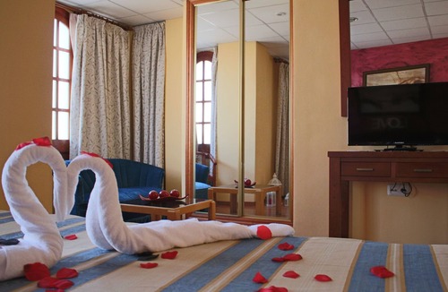 Albolote Hotel | Hotel La Curva