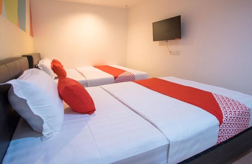 Shah Alam Hotel | Hotel O Taj (seksyen 13)