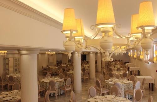 Albolote Hotel | Hotel Reyes Ziries