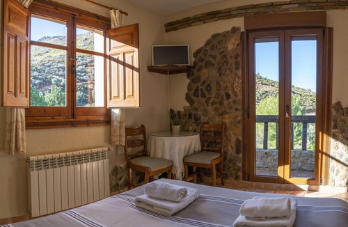 Guejar Sierra House | Hotel Rural Fuente la Teja