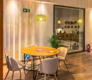 Baza Hotel | Hotel Síbel Baza