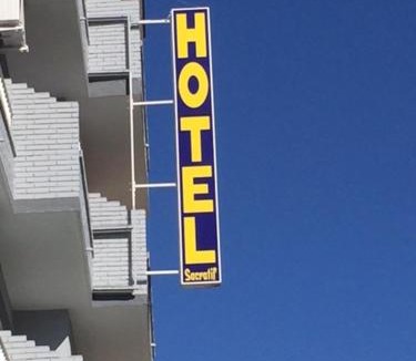 Torrenueva Hotel | Hotel Sacratif