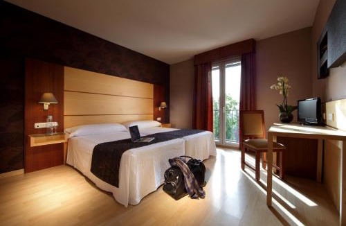 Albolote Hotel | Hotel Villa Blanca