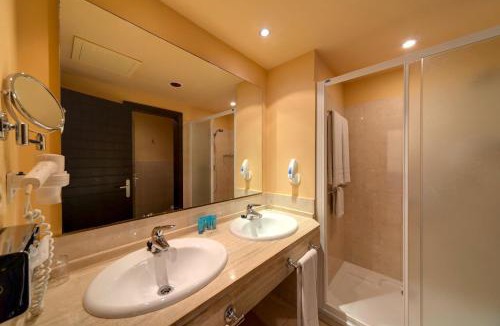Motril Hotel | Impressive Playa Granada Golf