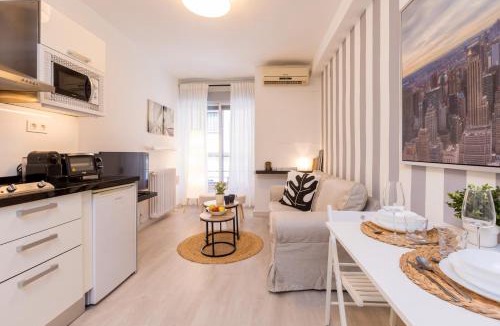 Camino de Ronda Apartment | Inmyhome Pedro Antonio Studio