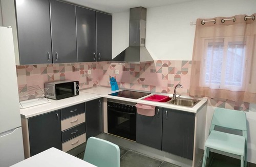 Zaidin Apartment | Jungle city apartment