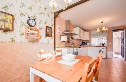 Cenes de la Vega House | Just 10 minutes from the Alhambra and 25 minutes from Sierra Nevada