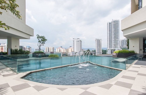 Taman Pertama Apartment | Kuala Lumpur KLCC | Stylish & Comfy | 5★ Location, Netflix, Pool + Gym 02