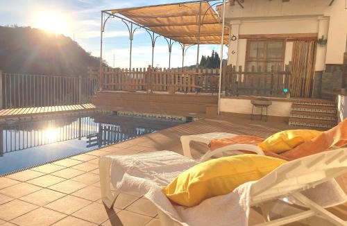Quentar House | LA ALBERQUILLA, un oasis con piscina en Quentar