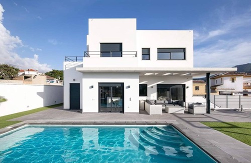 Melegis Villa | La Casa en el Valle