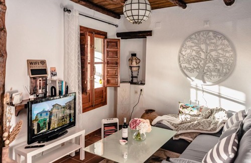Bubion Apartment | La Casita del Árbol Blanco