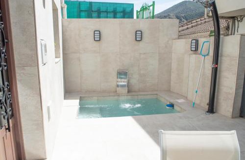 Cenes de la Vega House | La Cueva de la Abuela