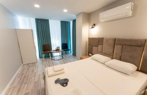 Kucukcekmece Hotel | Lacasa Royal Hotel
