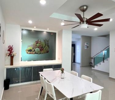 Puchong House | Lake-view House with Natural Vibes