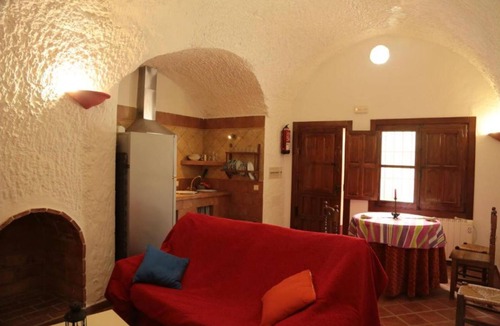 Fonelas Apartment | Las Chumberas Cave - Los Cerezos