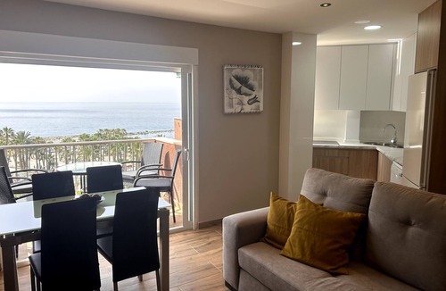 Almunecar Apartment | LAS GONDOLAS BEACH APARTMENT II. ALOJAMIENTOS VISTAMAR