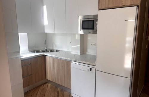 Almunecar Apartment | LAS GONDOLAS BEACH APARTMENT II. ALOJAMIENTOS VISTAMAR