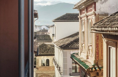 Central District Apartment | Limehome Granada Calle Lopez Rubio