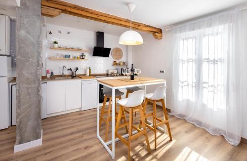 Albaicin Apartment | Living Albayzin. Parking & Wifi