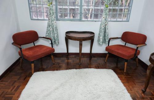 Seri Kembangan House | LOTUS HOMESTAY