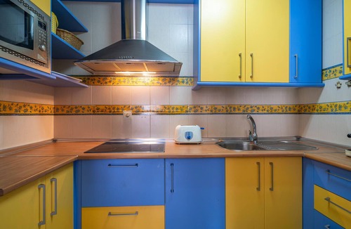 Cenes de la Vega Apartment | Lovely apartment in Cenes de la Vega
