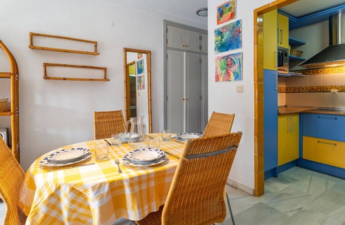 Cenes de la Vega Apartment | Lovely apartment in Cenes de la Vega