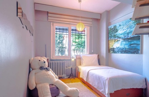 Kadikoy Apartment | Lovely Flat Near Popular Attractions in Kadikoy