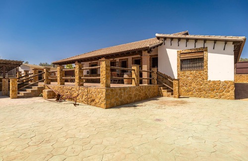 Salar House | Lovely home in Salar with kitchen