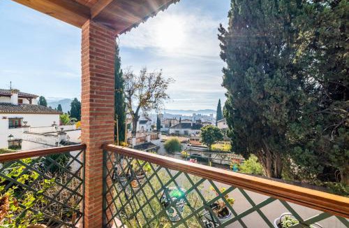 Beiro Apartment | Luminoso Alhambra View Suite - El Laurel