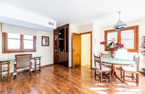 Beiro Apartment | Luminoso Alhambra View Suite - El Laurel