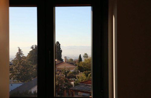Peligros Ski Chalet | Luxury Home in Granada with Private Pool