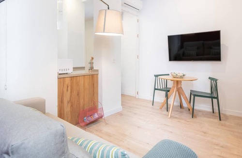 Granada City Center Apartment | Modern and central Studio in Granada 1ºD